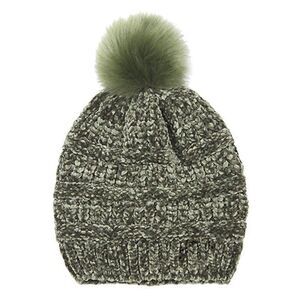 NWT L.I.B. New York thick chenille knit beanie with pompom